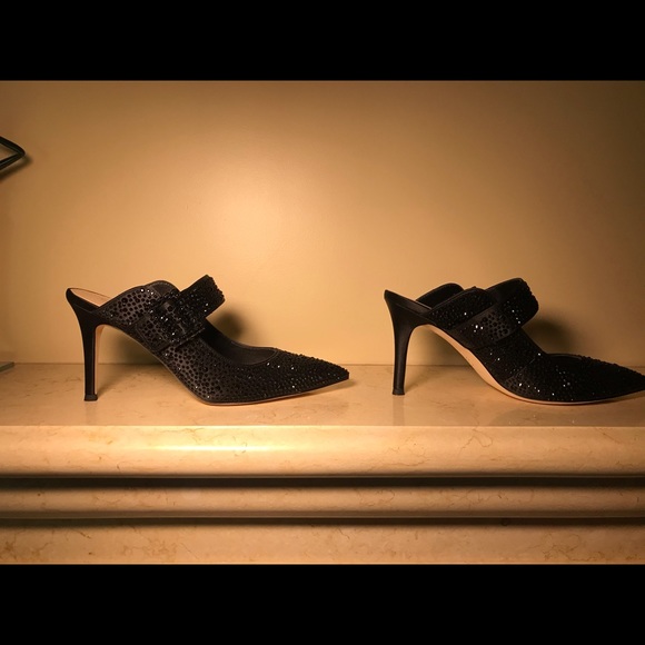 Shoes - Picture 4 of 5